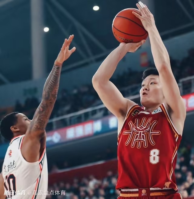 kaiyun-关于独行侠观众热烈欢呼!,杜兰特迎来十二赛季出色发挥比赛高潮迭起的信息