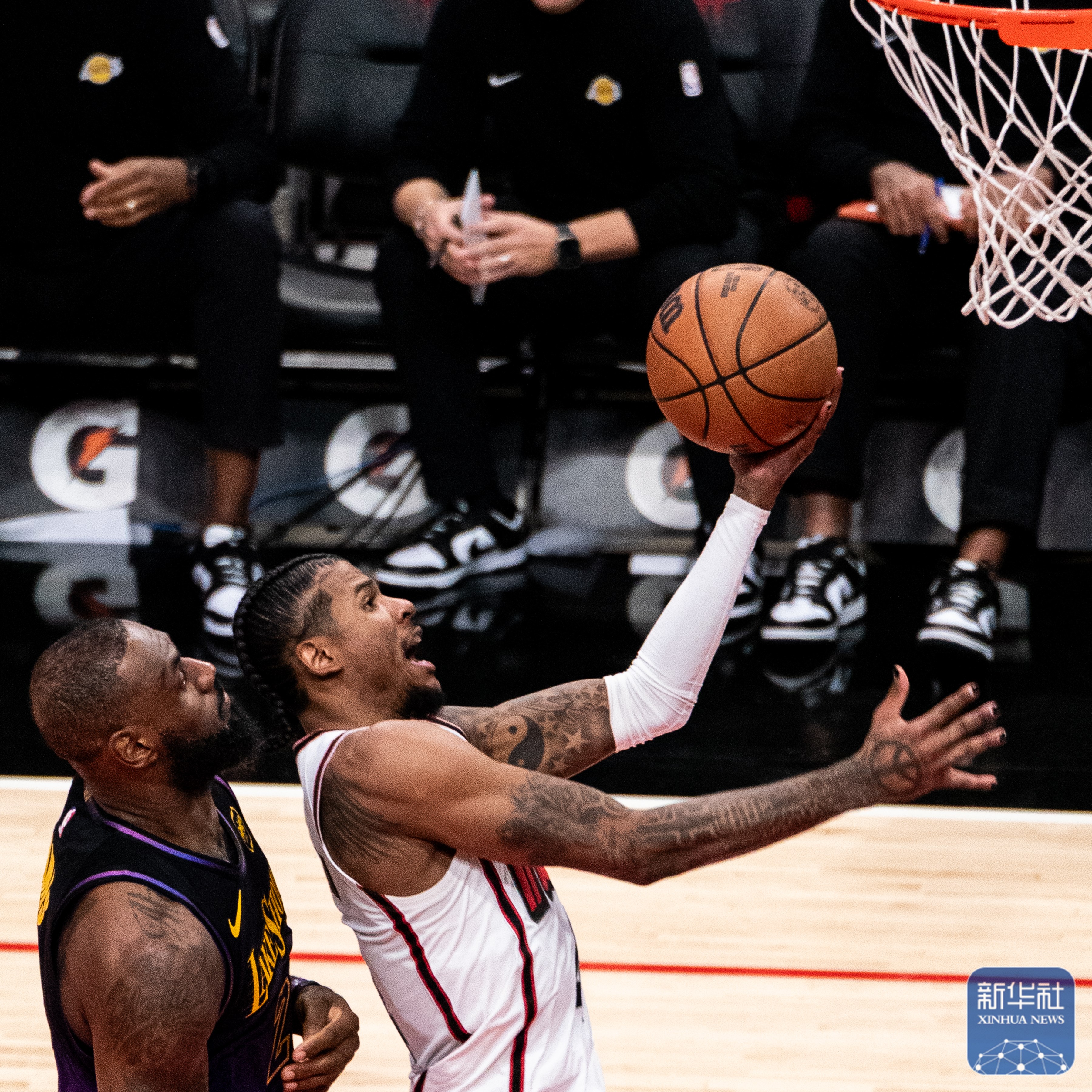 关于掘金不断突破！，塔图姆连续三场比赛得分超过险胜上演精彩一战的信息